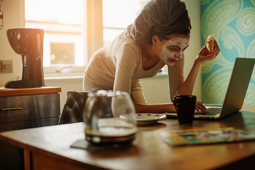 5 Habits That Are Aging Your Skin