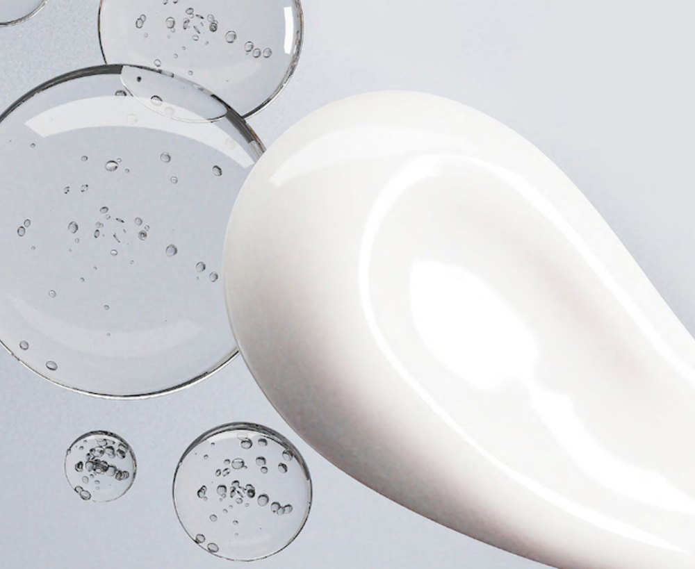 Benzoyl Peroxide vs Mandelic Acid: Two Top Acne Fighters Face Off