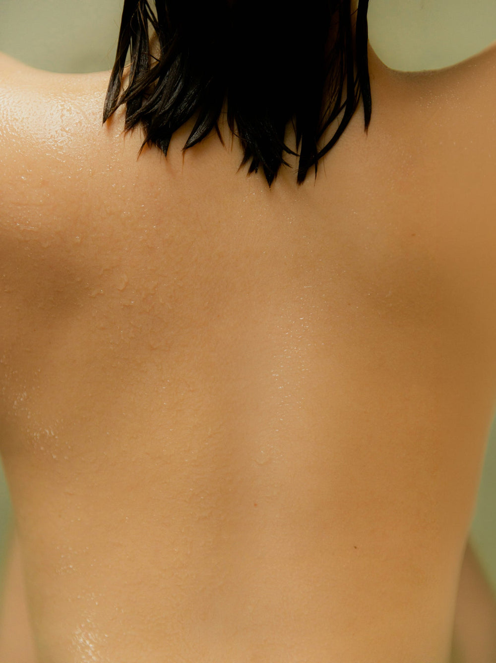 How To Clear and Control Body Acne