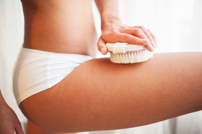 What is Dry Brushing and Why Does the Internet Keep Telling You to Do It?